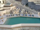 Elessa Hotel