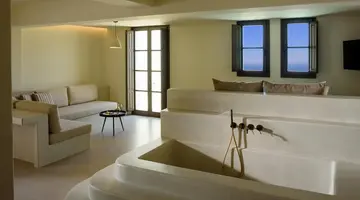 Elessa Hotel