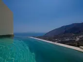 Elessa Hotel