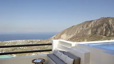 Elessa Hotel