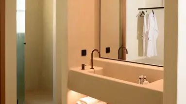 ELESSA HOTEL