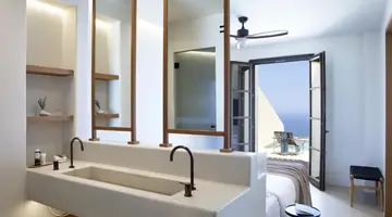 Elessa Hotel