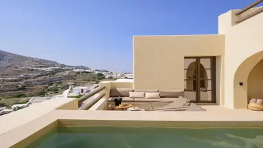 Elessa Hotel