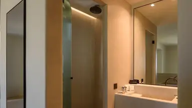 ELESSA HOTEL