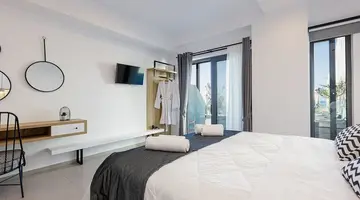 Eleven Boutique Suites
