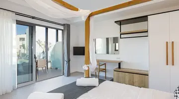 Eleven Boutique Suites
