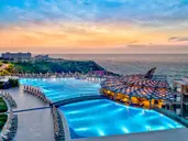 Elexus Hotel