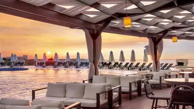 Elexus Hotel