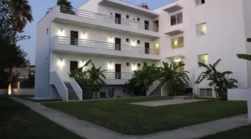 Elga Apartments