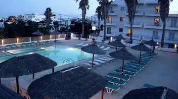 Elga Apartments