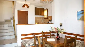 Elgoni Apartments