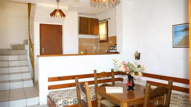 Elgoni Apartments