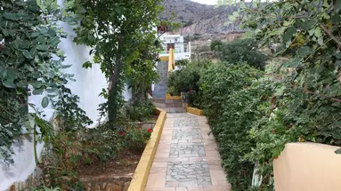 Elgoni Apartments