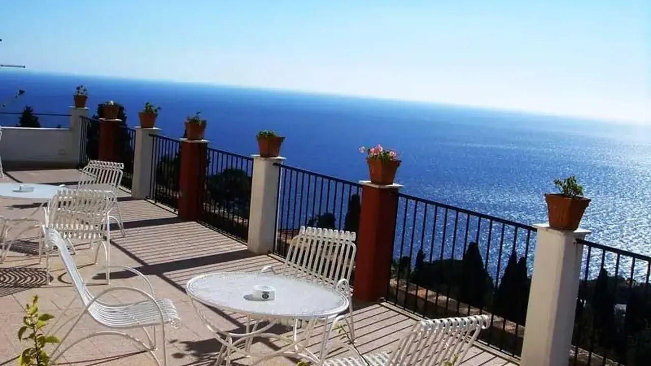 ELIOS HOTEL - TAORMINA