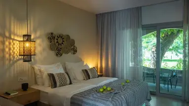 ELIROS MARE BEACHFRONT POEM HOTEL