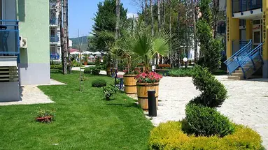Elite I Apartments