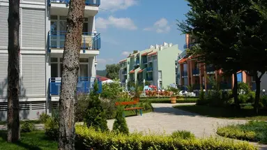 Elite I Apartments