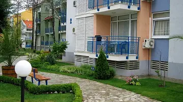 Elite I Apartments