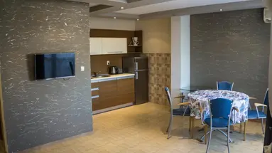 Elite I Apartments