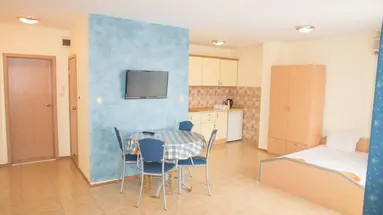 Elite I Apartments