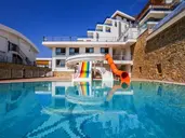 Elite Luxury Suite And Spa Hotel