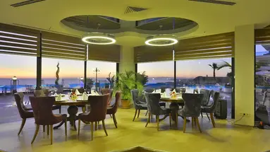 Elite Luxury Suite & Spa