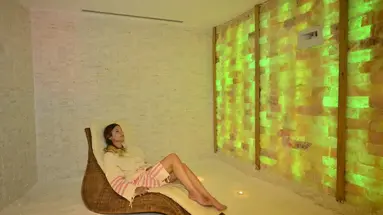 Elite Luxury Suite & Spa