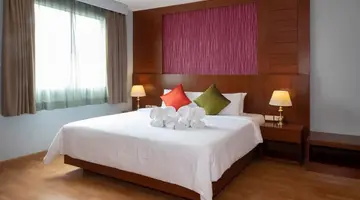 ELITE SUITE PATONG (ex. BAUMAN RESIDENCE)