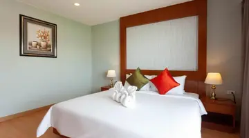 ELITE SUITE PATONG (ex. BAUMAN RESIDENCE)