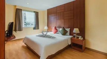 ELITE SUITE PATONG (ex. BAUMAN RESIDENCE)