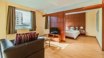 ELITE SUITE PATONG (ex. BAUMAN RESIDENCE)