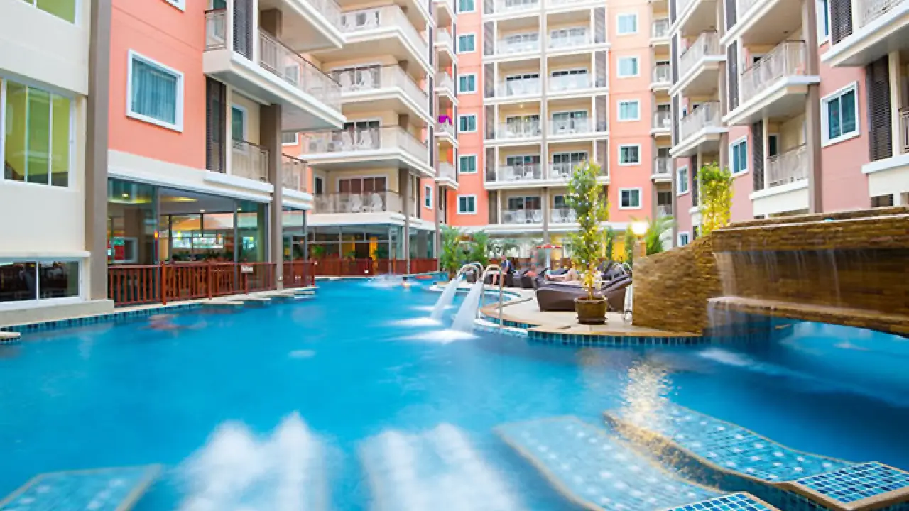 ELITE SUITE PATONG (ex. BAUMAN RESIDENCE)