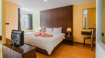 ELITE SUITE PATONG (ex. BAUMAN RESIDENCE)