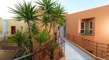 Elotia Hotel