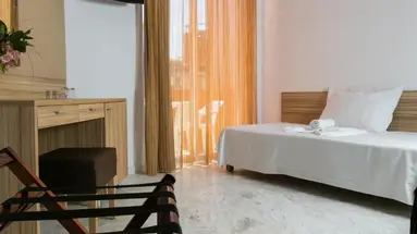 Elotia Hotel