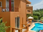 Elotia Hotel