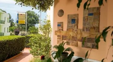ELOTIA HOTEL
