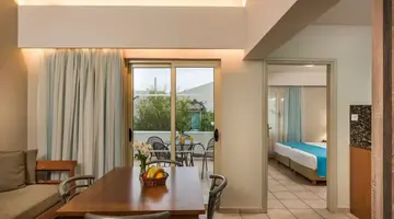 Elotis Suites