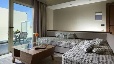 Elotis Suites