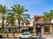 Elotis Suites