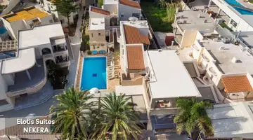 Elotis Suites