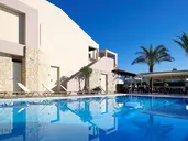 Elotis Suites