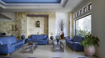 Elotis Suites