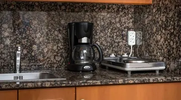 Elotis Suites