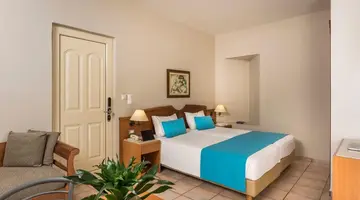 Elotis Suites