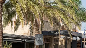 Elotis Suites