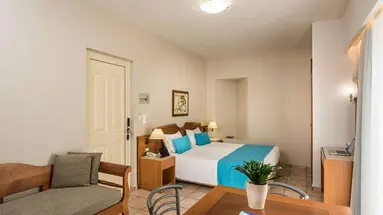 Elotis Suites
