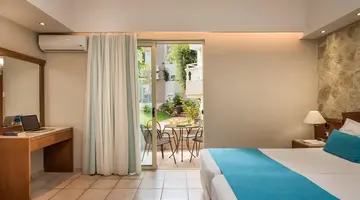 ELOTIS SUITES