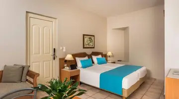 Elotis Suites