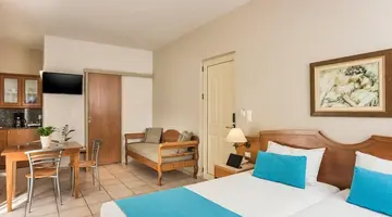ELOTIS SUITES